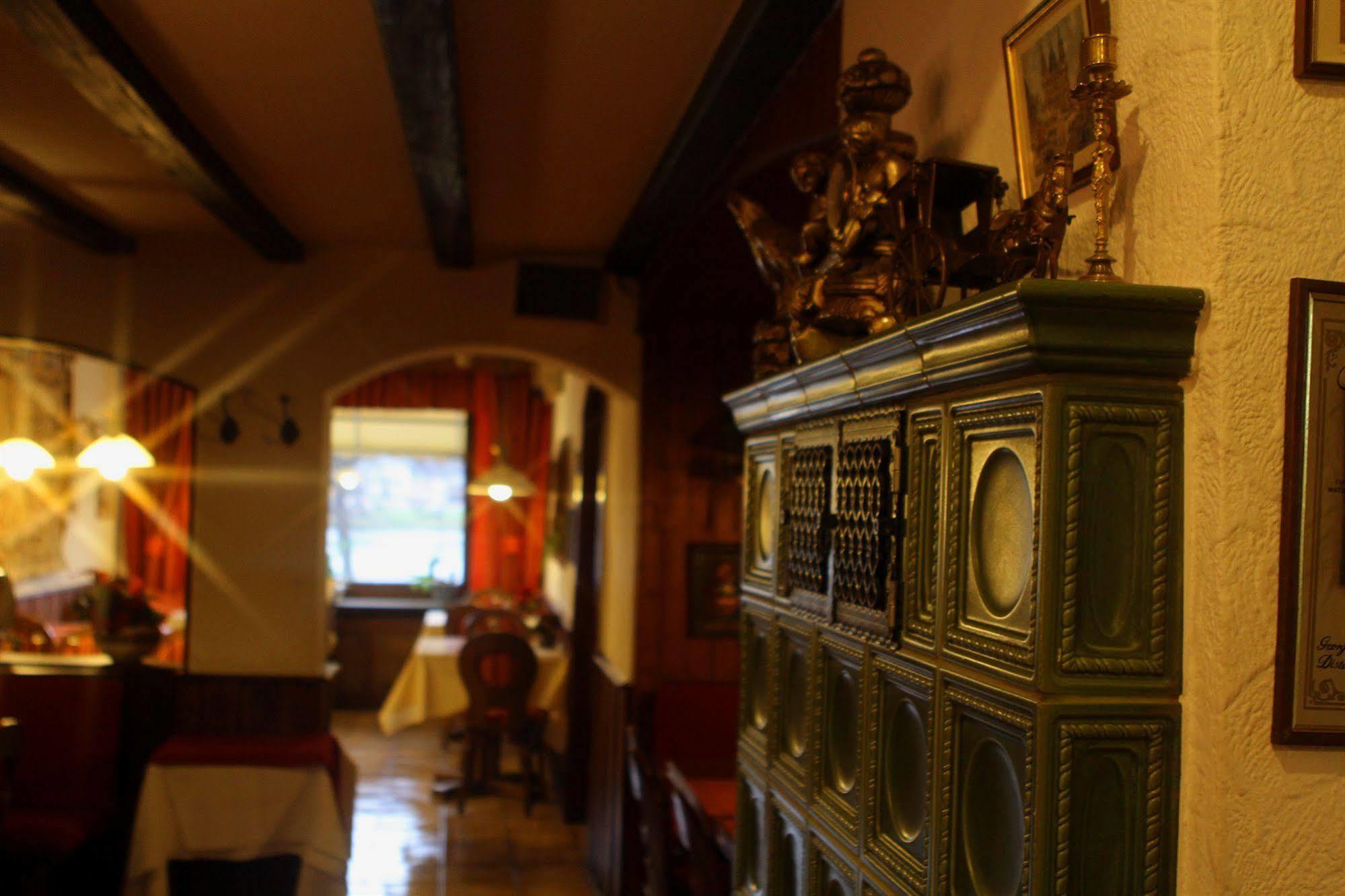 סנט גורסהאוזן Pohl'S Rheinhotel Adler מראה חיצוני תמונה