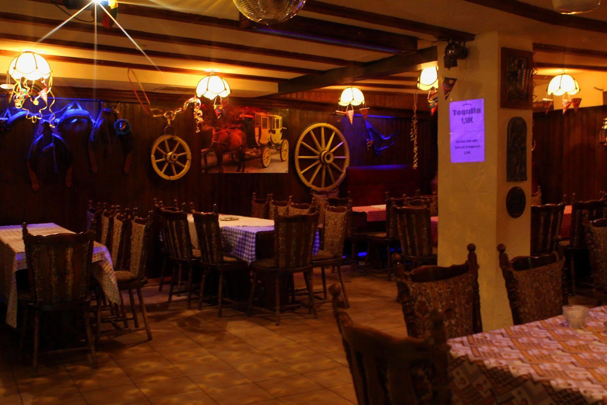 סנט גורסהאוזן Pohl'S Rheinhotel Adler מראה חיצוני תמונה